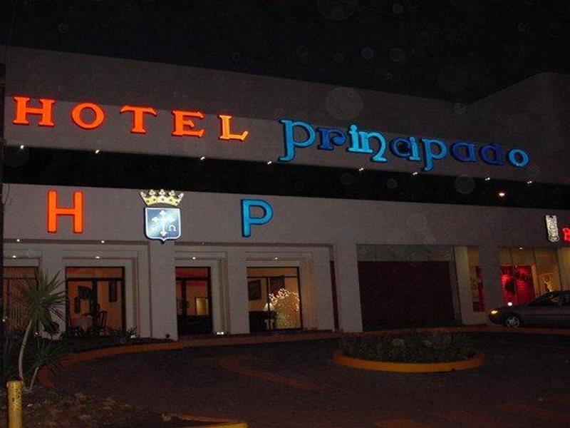 Hotel Principado Tijuana Aeropuerto Buitenkant foto