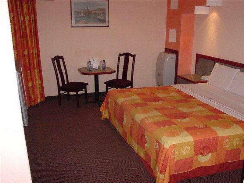 Hotel Principado Tijuana Aeropuerto Buitenkant foto