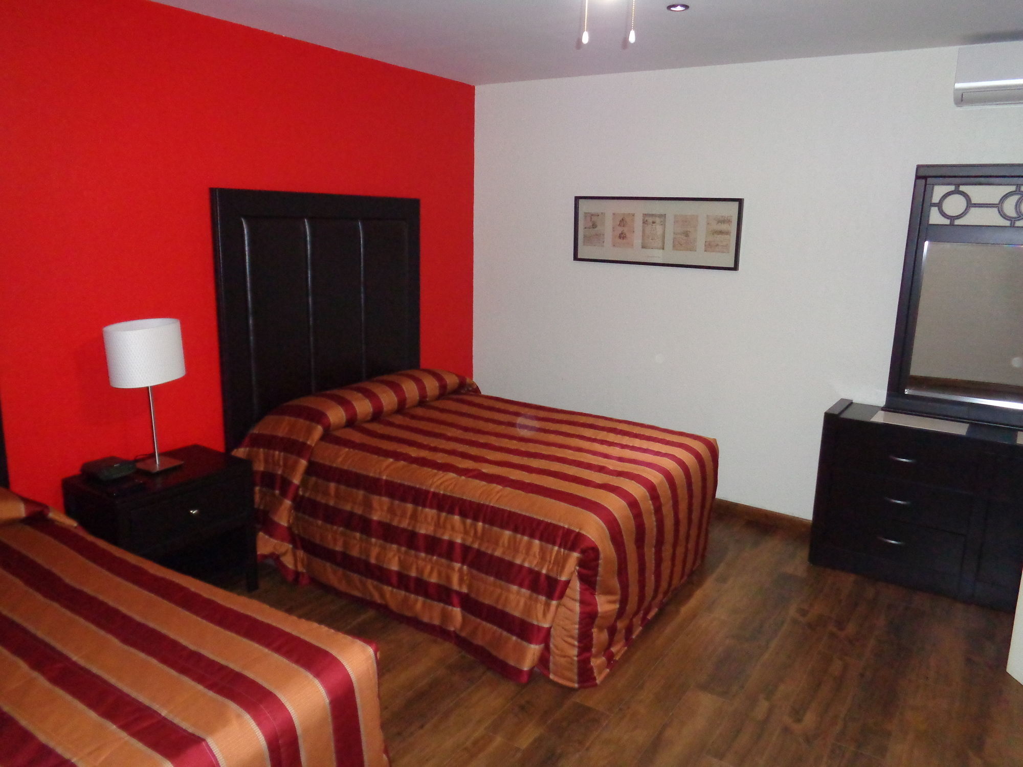 Hotel Principado Tijuana Aeropuerto Buitenkant foto